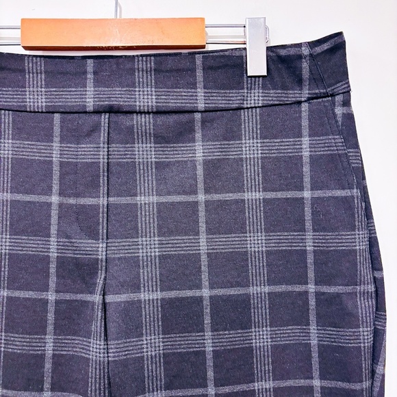 DALIA Grey plaid 4 way stretch pants - Picture 7 of 9